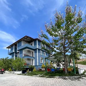  Apart Otel Paradise House